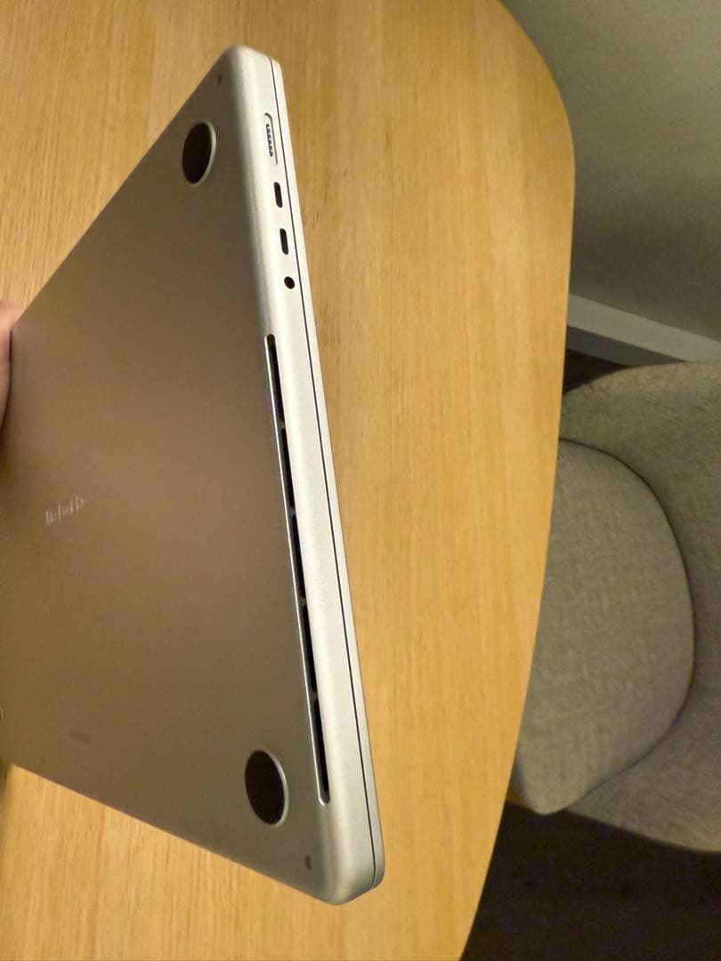 Macbook Pro 16インチ M3 Max シルバー 4TB 128GB