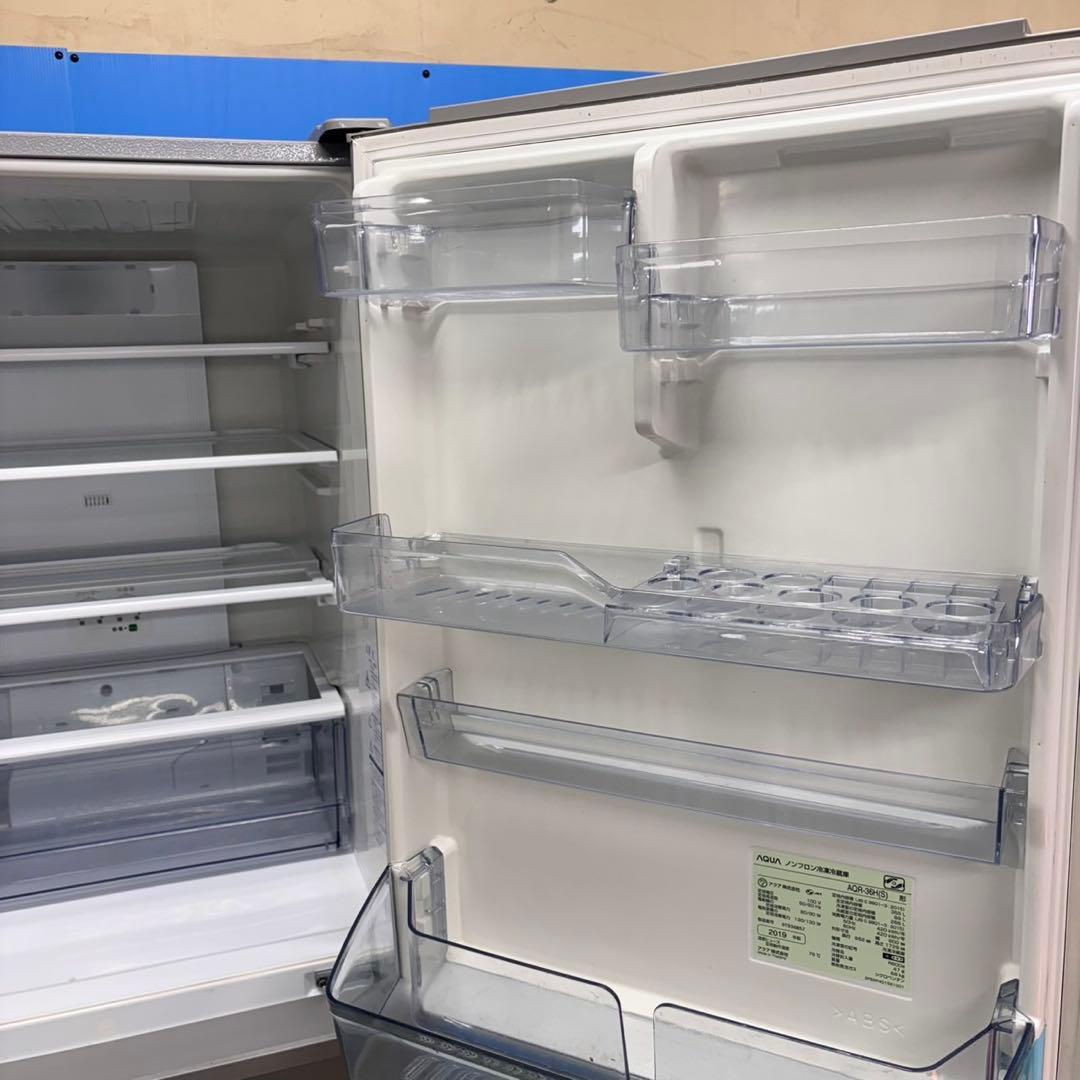 657 4ドア　関東　真ん中野菜室　大型冷蔵庫　ファミリー向　300L〜400L