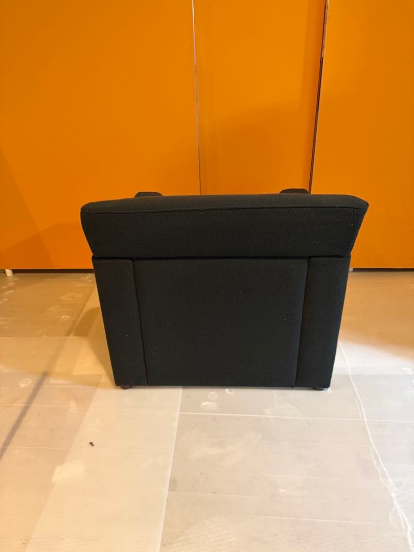 応接室用ソファ1人掛け×3、3人掛け×1 引き取り限定