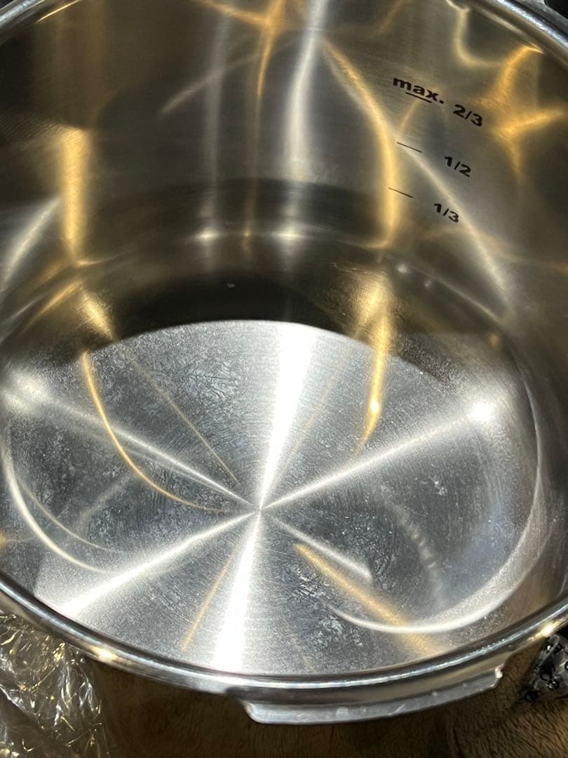 T-fal 片手式圧力鍋 ステンレス製 6Ｌ