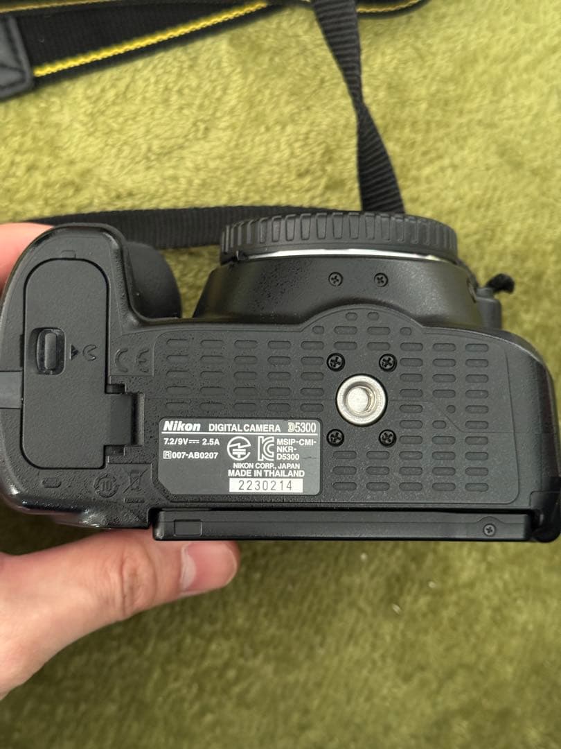 Nikon ニコン D5300 ダブルズームキット2 箱付き ケース付き