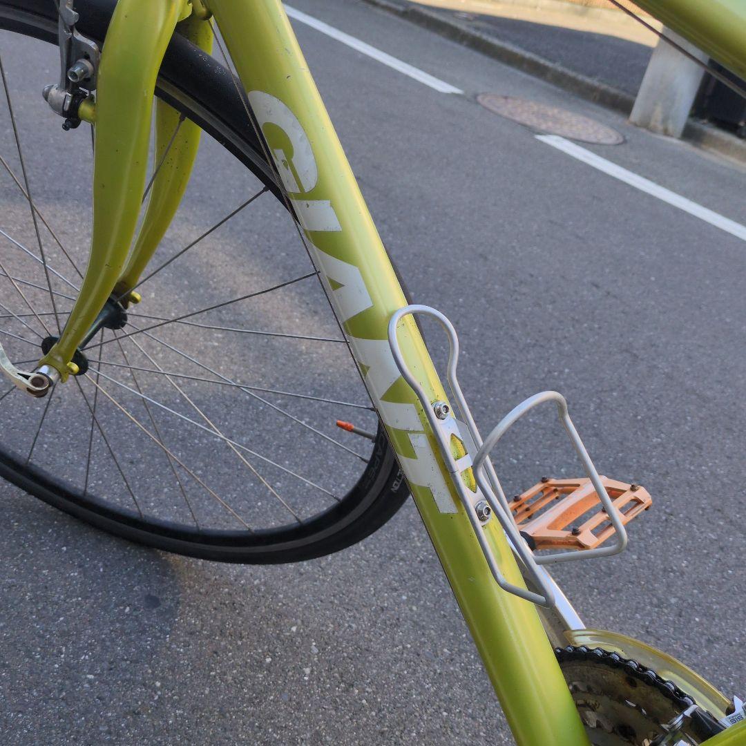 GIANT クロスバイク 3×8　ライムグリーン　杉並区引き取り限定