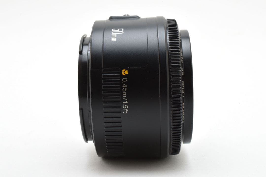 付属品付き キャノン 単焦点レンズ Canon EF 50mm F1.8 II