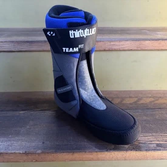 スノーボード THIRTYTWO 2026JP WAKER FORUM PRO 26.5cm