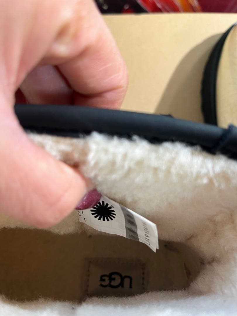 未使用　UGG ブーツ　CLASSIC CLEAR MINI 防水　24cm