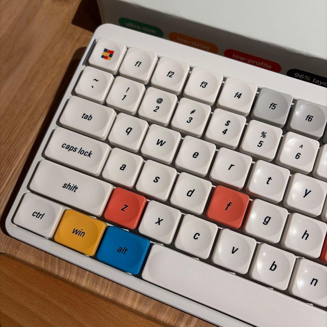 NuPhy AIR96 リストレスト キーキャップ付き