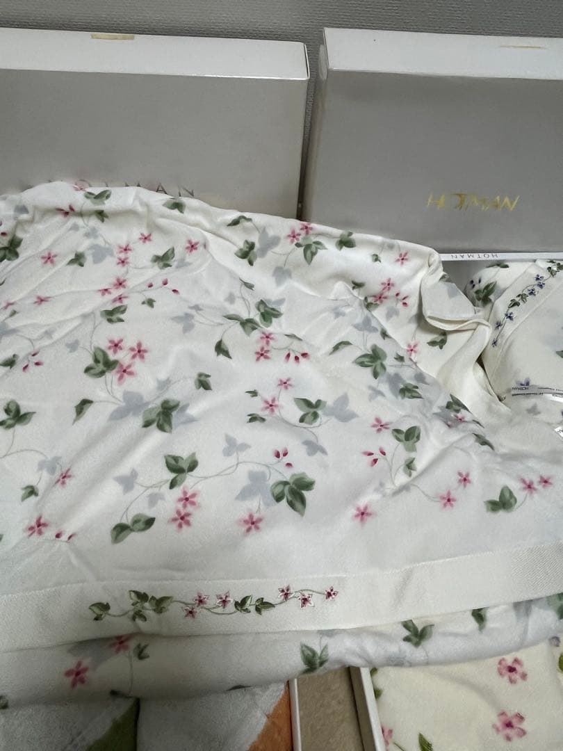 AAA様　MAX MATERIA ホットマン HOTMAN バスタオル　4枚