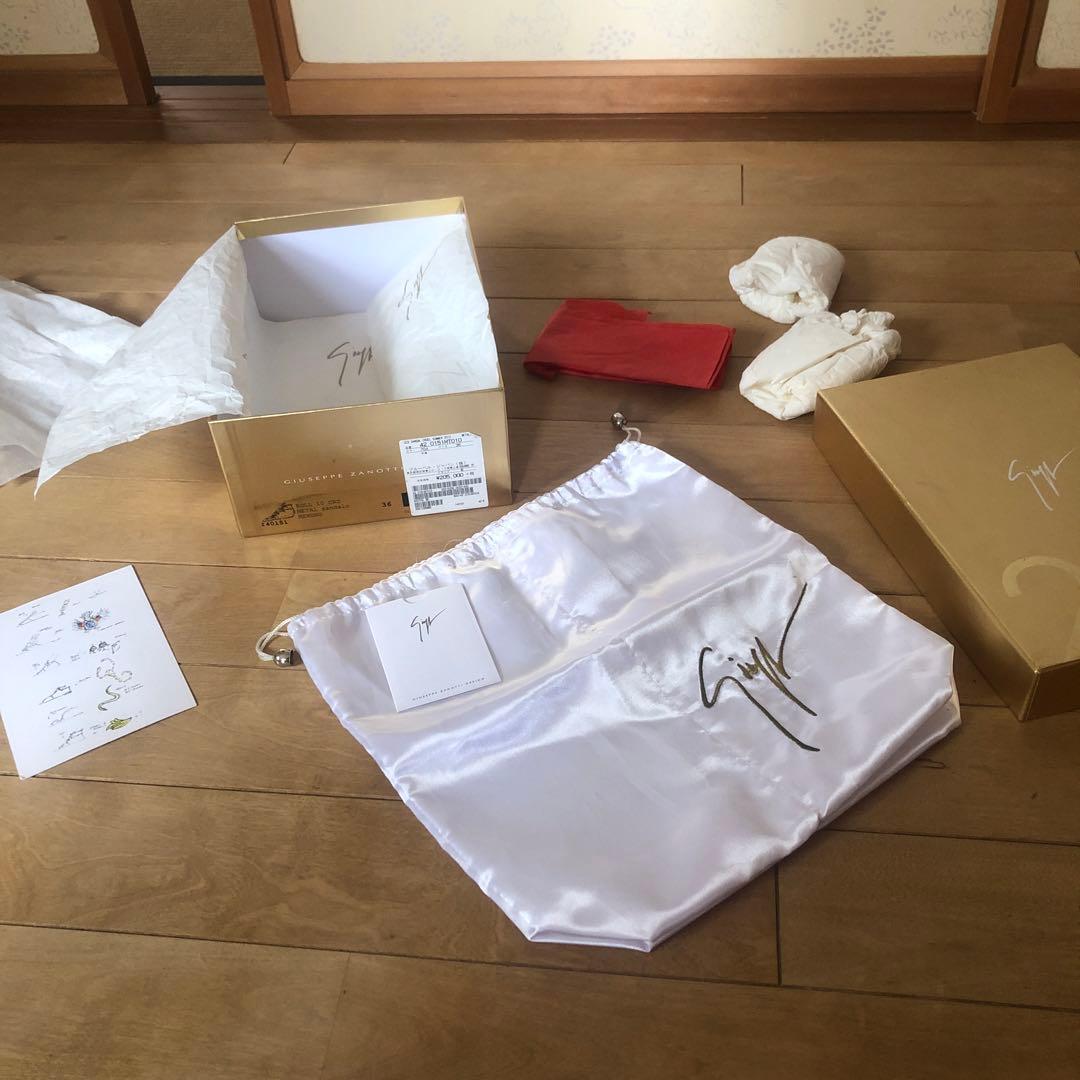 Giuseppe Zanotti ゴールドサンダル36定価205000
