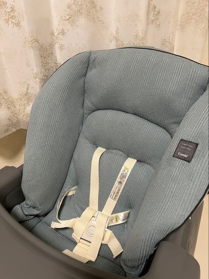 【美品】Combi ネムリラ電動ハイローチェア