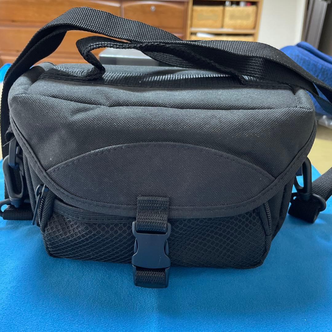 OLYMPUS オリンパスOM-D E-M10 ダブルズームキット シルバー