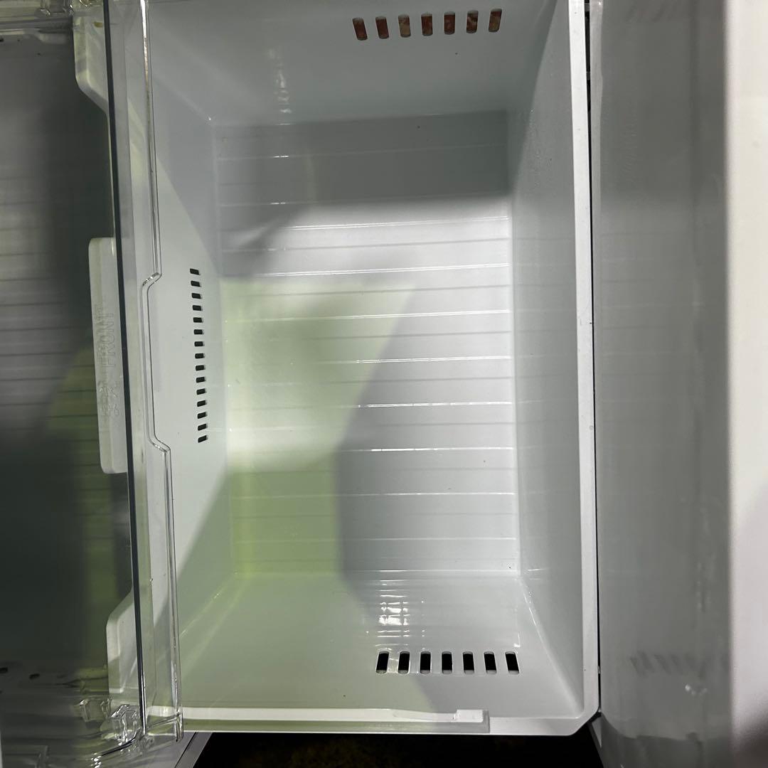 松961 TOSHIBA 冷蔵庫 ホワイトGR-V36SC 東芝　2024年製