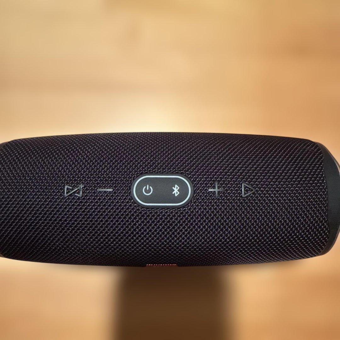 JBL Charge 4 ワイヤレススピーカー