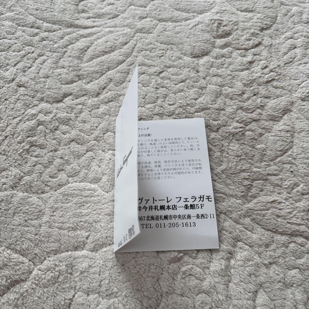 マロンJ★フェラガモ★　未使用スマホショルダーダブルガンチーニ