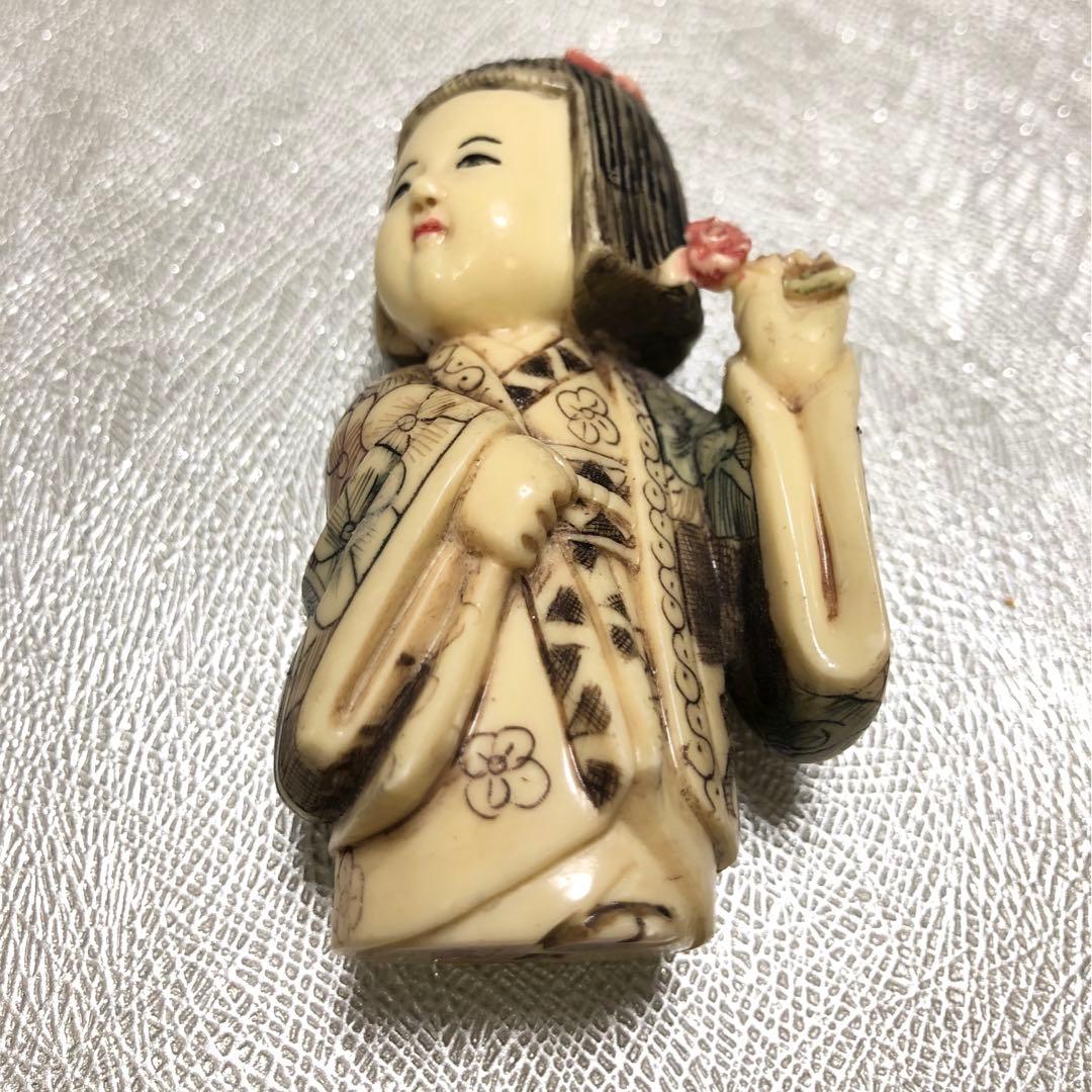 時代根付　刻印有　置物　おかっぱの女の子　縁起物　アンティーク　天然素材