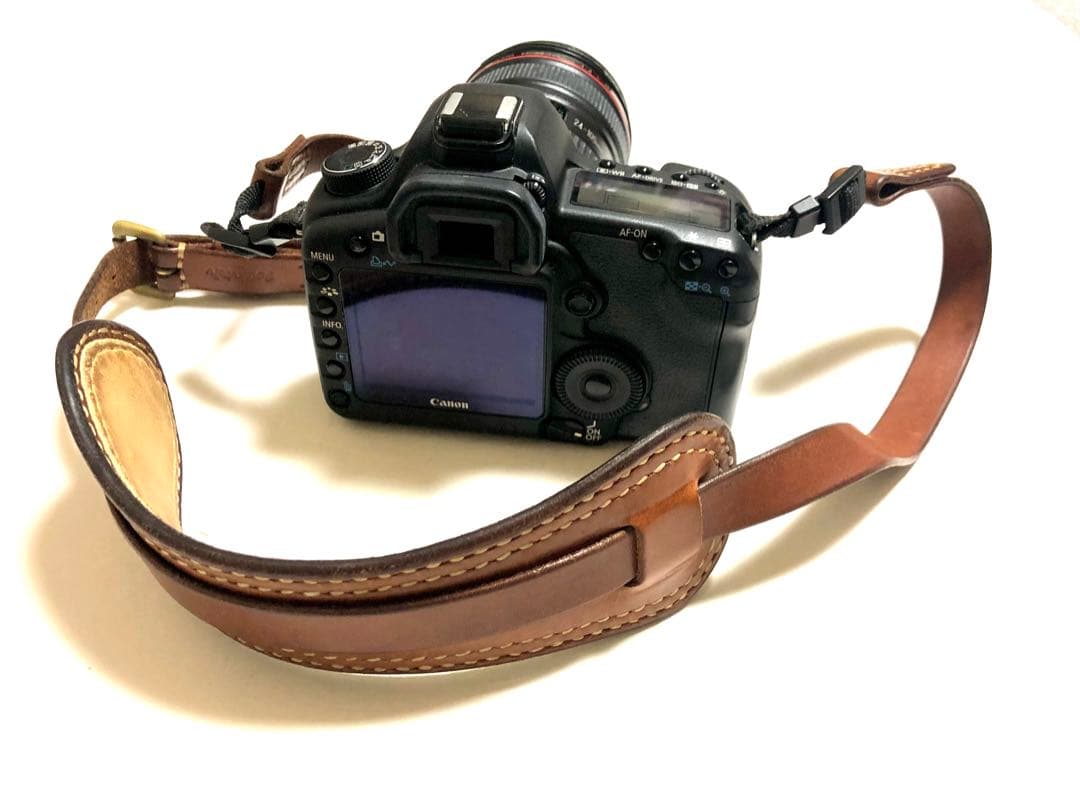 キャノン EOS 5D Mark II ＋EF24-105L レンズキット