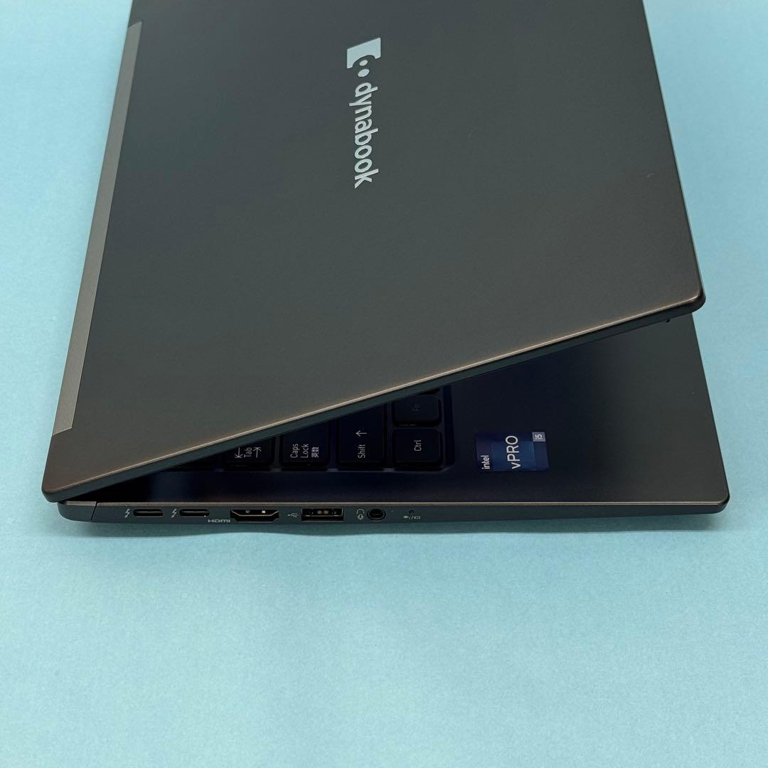 【極美品】692 東芝 dynabook G83/LY i5 第13世代