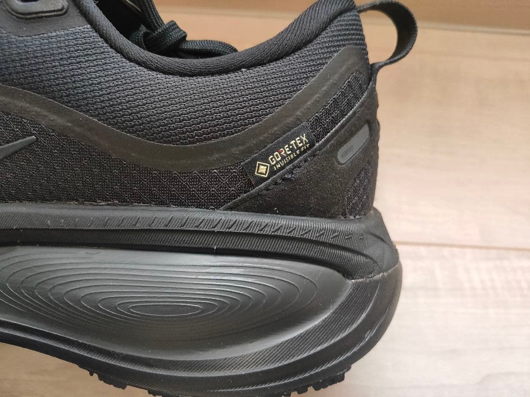 26cm NIKE VOMERO 18 GTX ナイキ ボメロ ゴアテックス