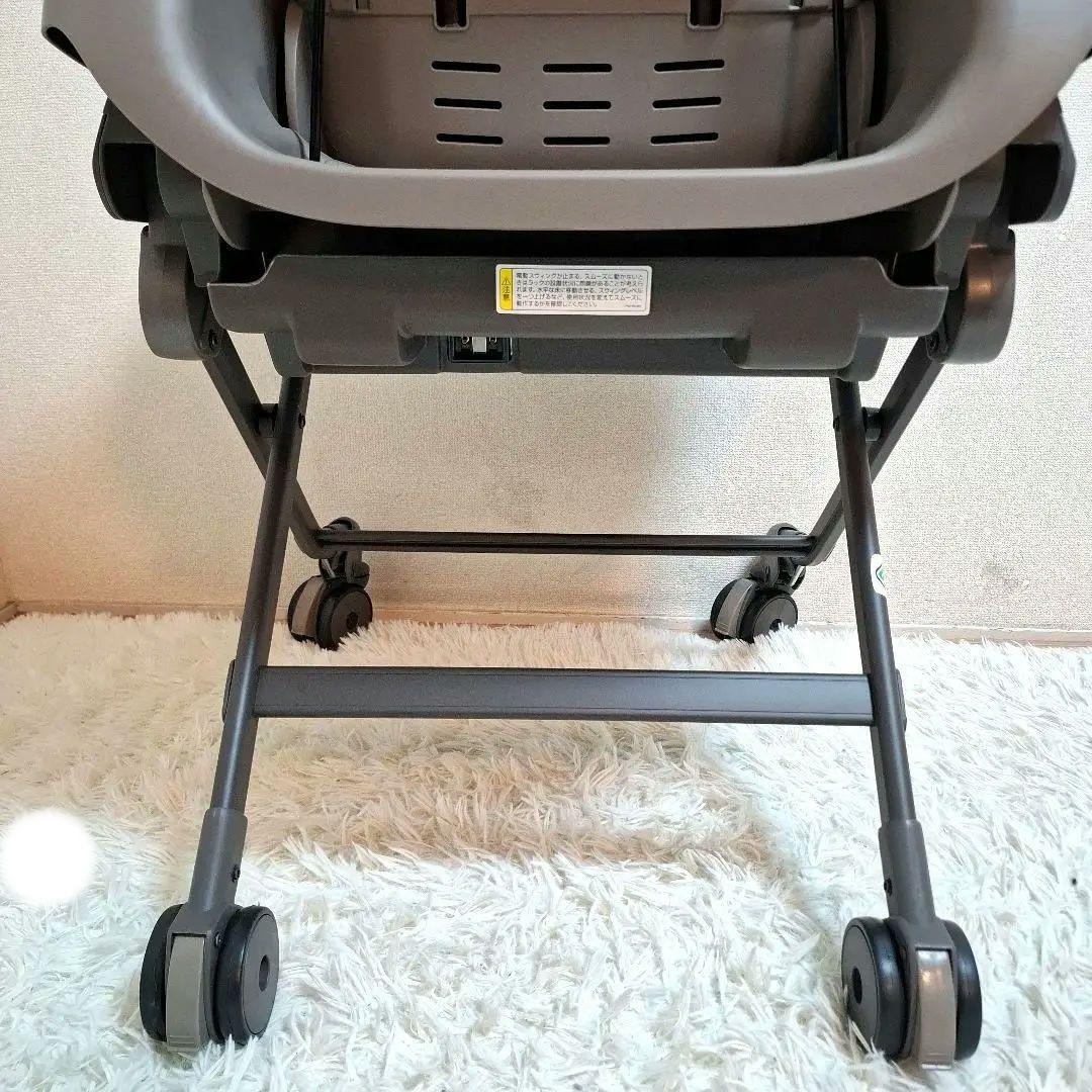 【極美品】コンビ ネムリラ 4キャス 電動 ハイローチェア シンプライト