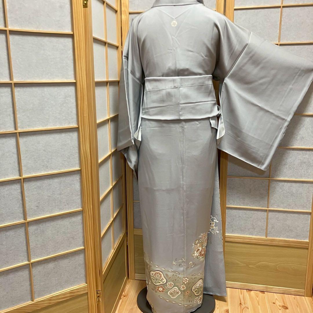 ［4418］色留袖 美品 未使用 駒刺繍 一つ紋 五瓜に唐花 正絹 着物 袷