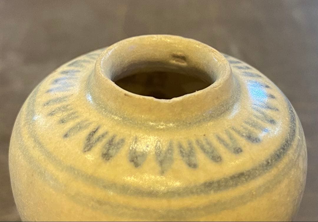 安南焼・アナミス　ミニ染付花器　　　鑑賞台付 一輪挿し　ヴィンテージ　レア