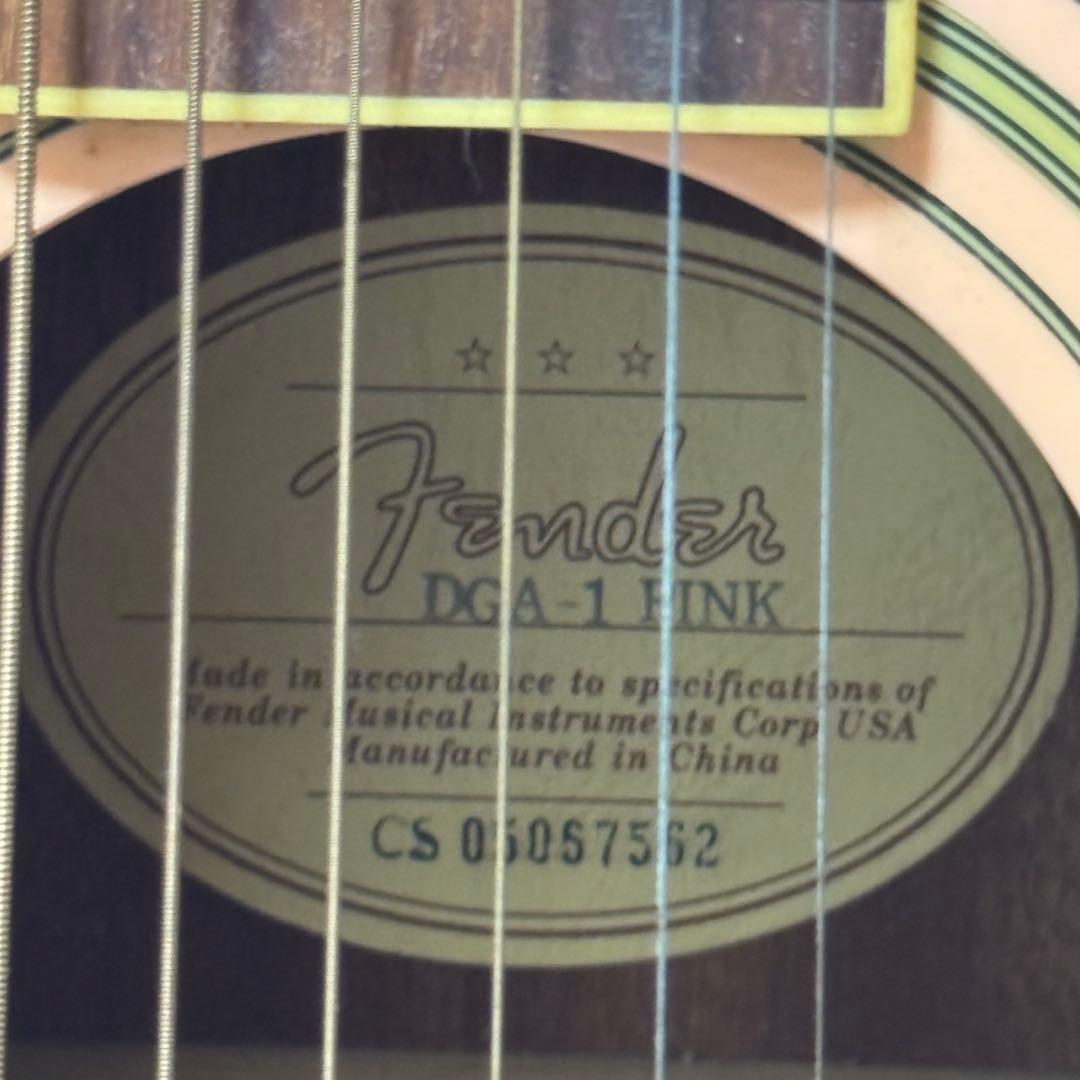 アコースティックギター Fender フェンダー　ピンク　アコギ