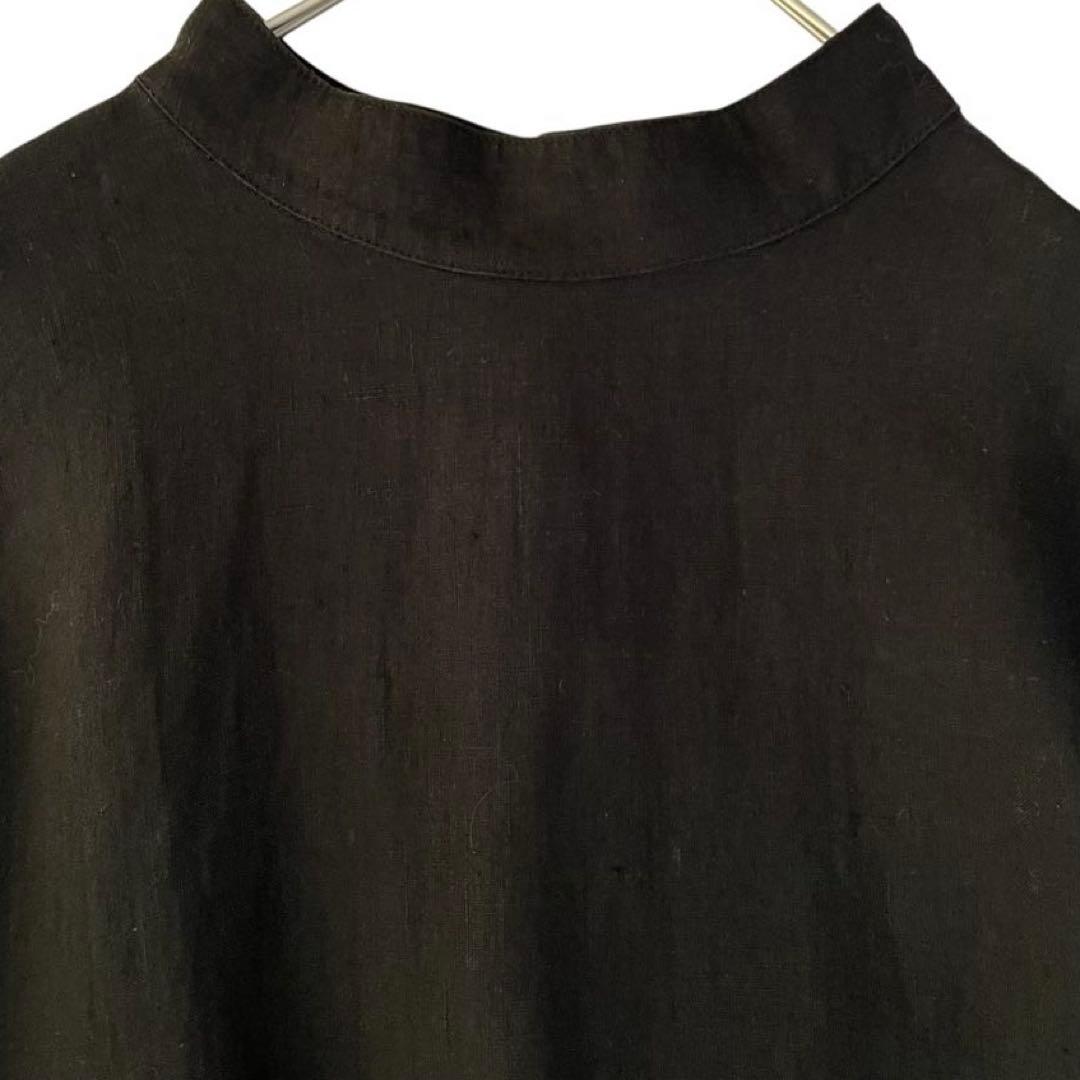 BEARDSLEYビアズリー　後ろボタン袖パフリネンブラウス　ブラック