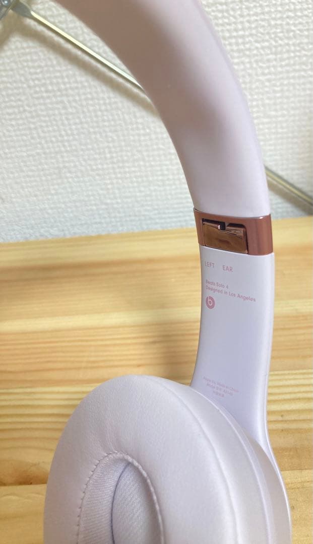 ☆美品！！ Beats Solo 4 ワイヤレスヘッドホンクラウドピンク