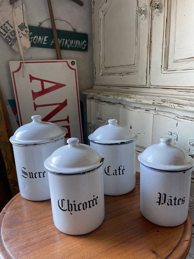 リー様専門　アンティーク　ホーロー　キャニスター　4個　ホワイト　美しい文字　白