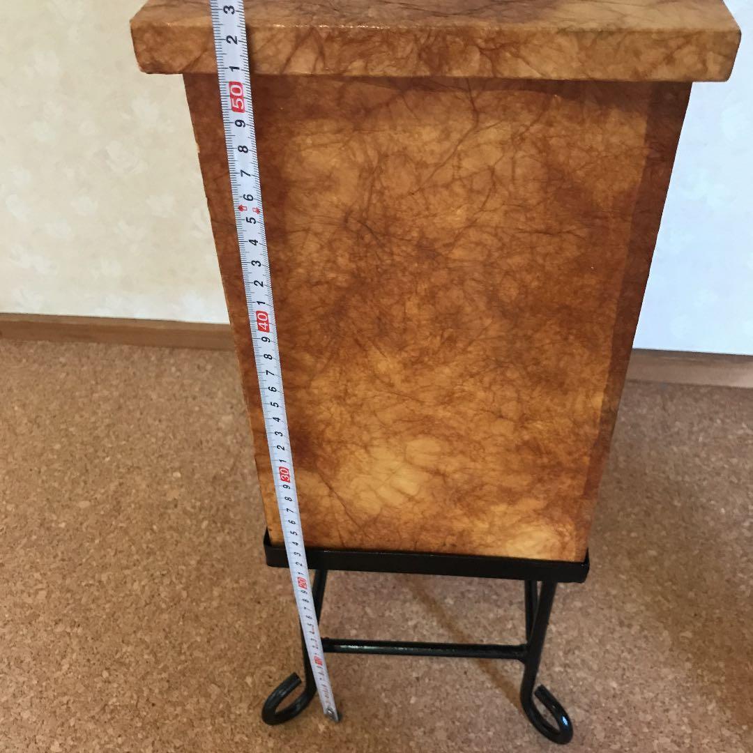 トールペイント作品　アイアン土台付チェスト