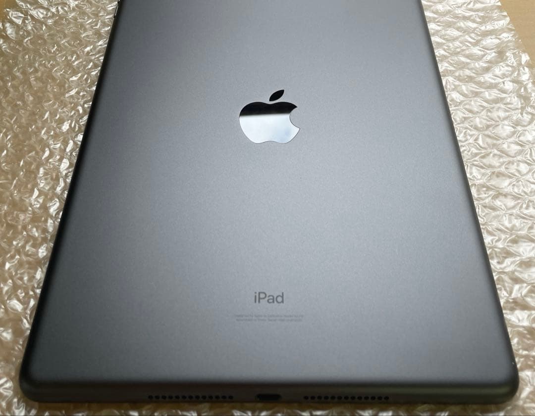 iPad 第8世代　A2270 Wi-Fiモデル　スペースグレイ　32GB