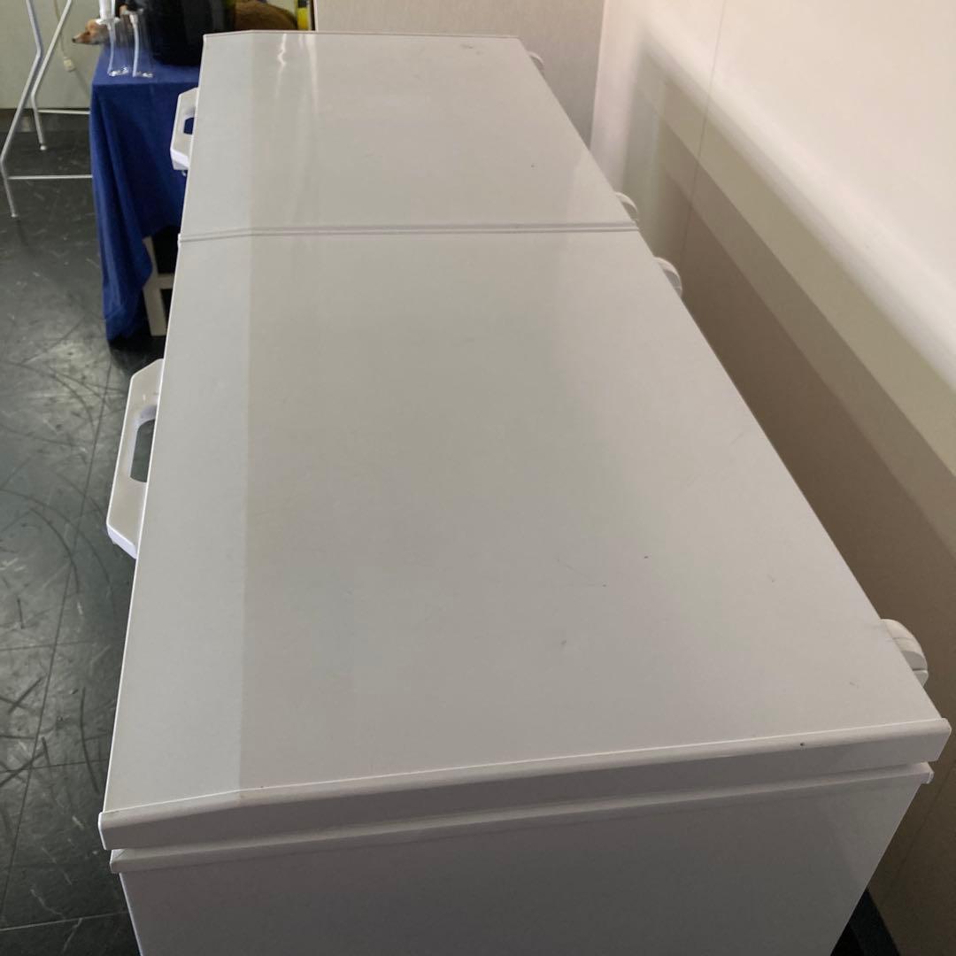 ②レマコム　冷凍ストッカー　560ℓ