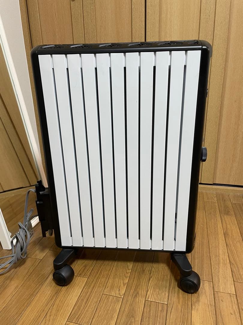 電気ヒーター DeLonghi MDHU15-BK