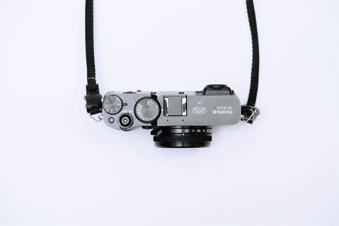 【早い者勝ち】Fujifilm X100V ブラック コンパクトデジタルカメラ