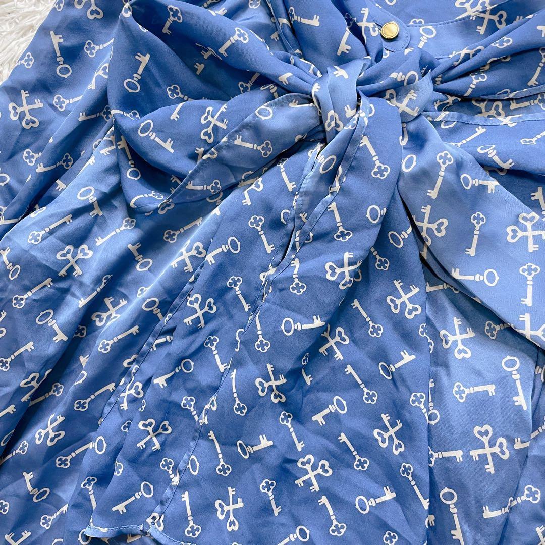 アナイ キープリント ボウタイ 長袖 ブラウス 金ボタン 近年モデル