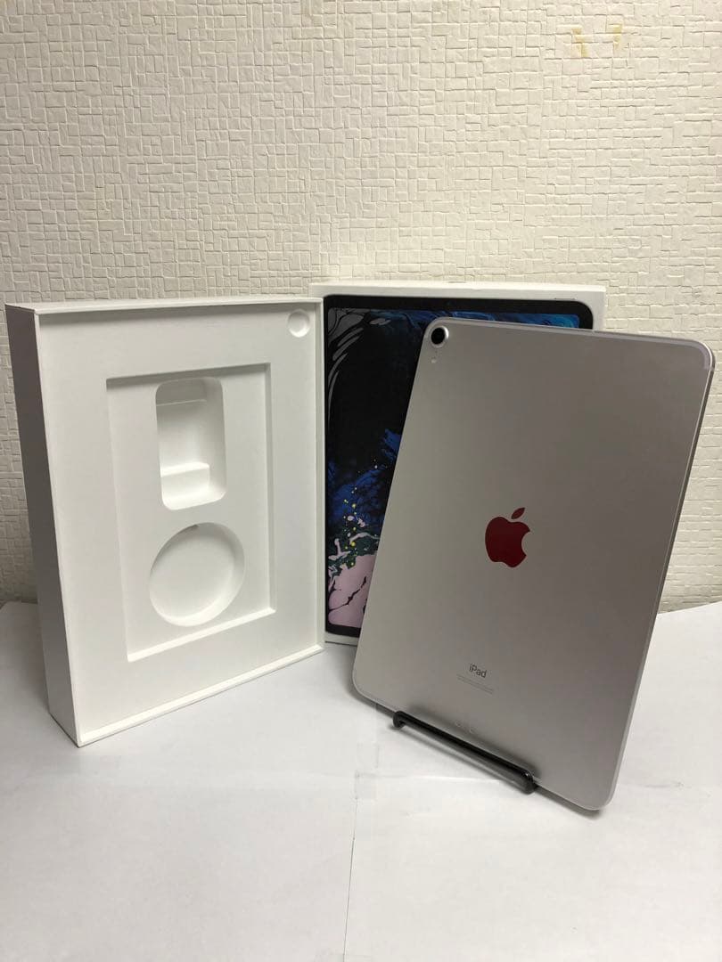 iPad Pro 11 インチ (第1世代) SIMフリー 256GB N.43
