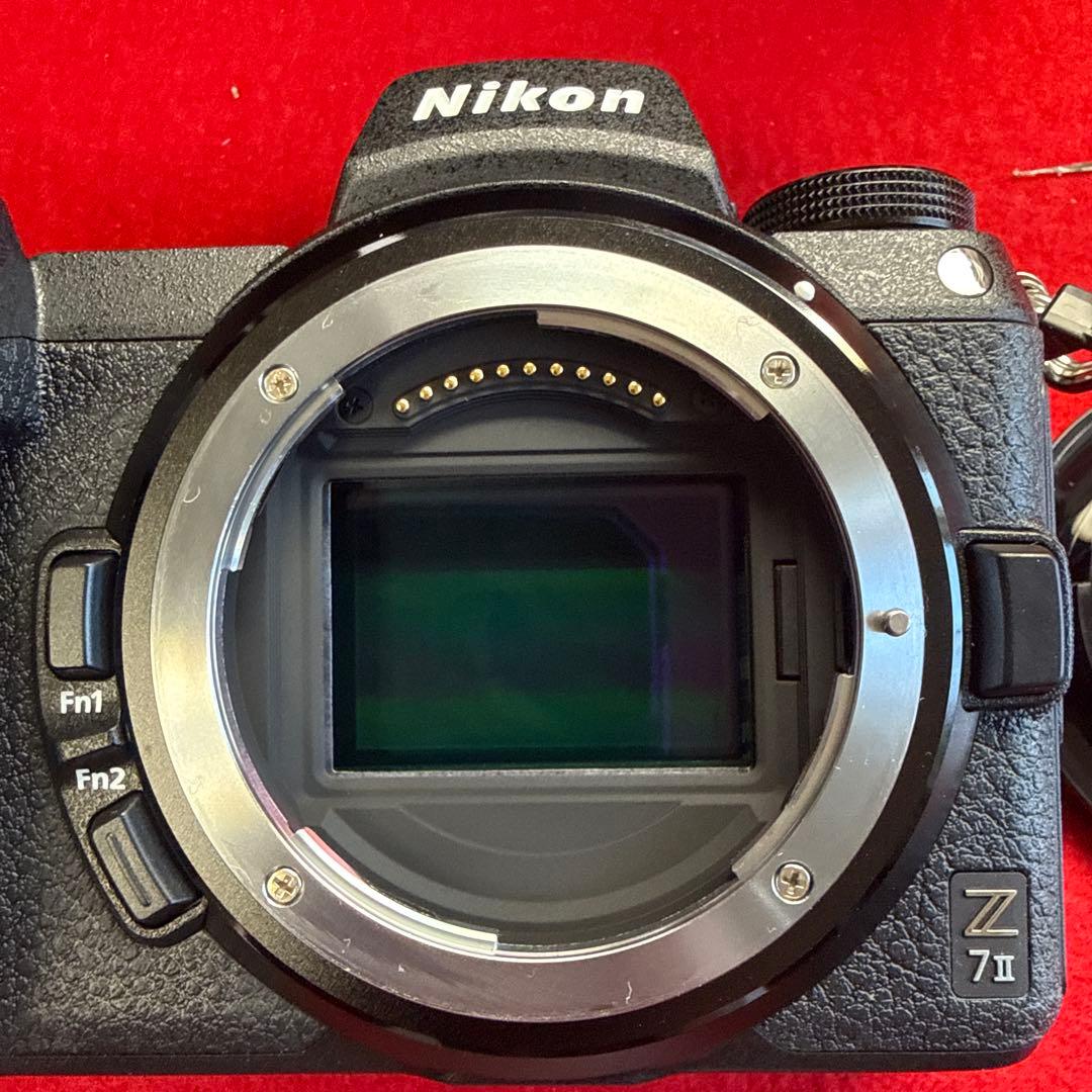 Nikon Z 7 II ミラーレス一眼 本体・新品同様SD・XQDカード付き