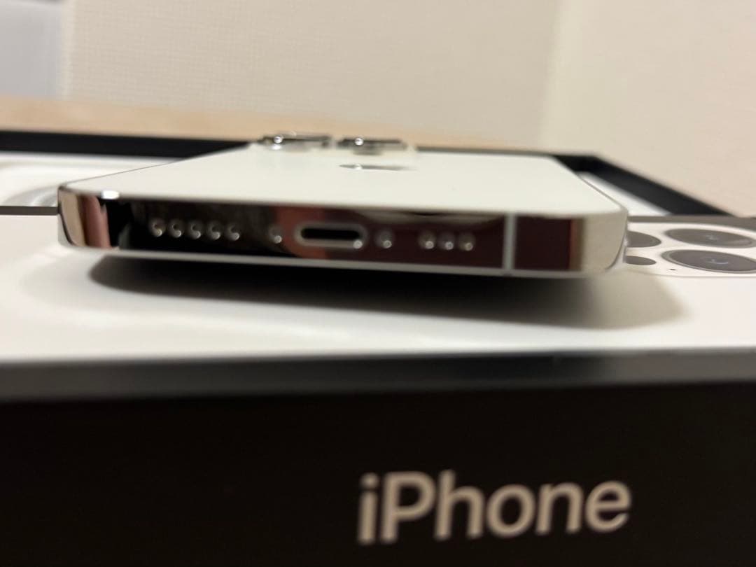 Apple iPhone 13 Pro ホワイト 箱付き