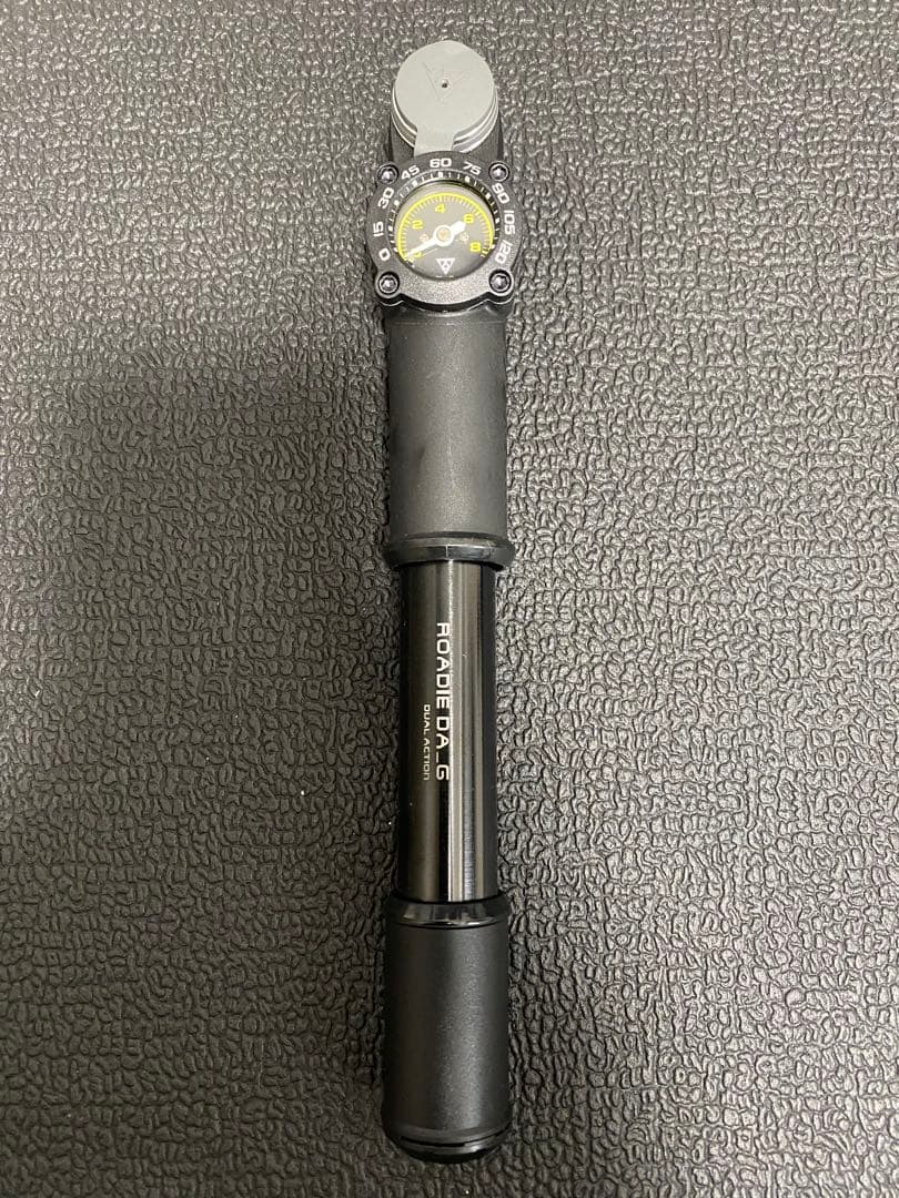 GIANT ロードバイク ブルー 購入後、10キロ程度走行　完全自宅室内保管