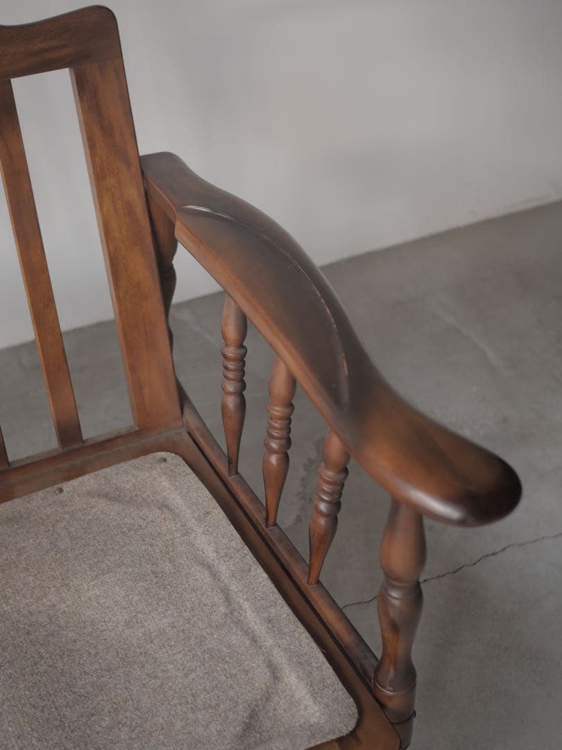 ①カリモク　ソファ　椅子　チェア　現状　古家具　古道具　アンティーク　昭和レトロ