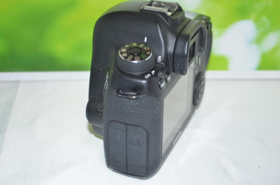 フルサイズセンサーで超高画質♪キヤノン EOS 6D ダブルズームキット♡