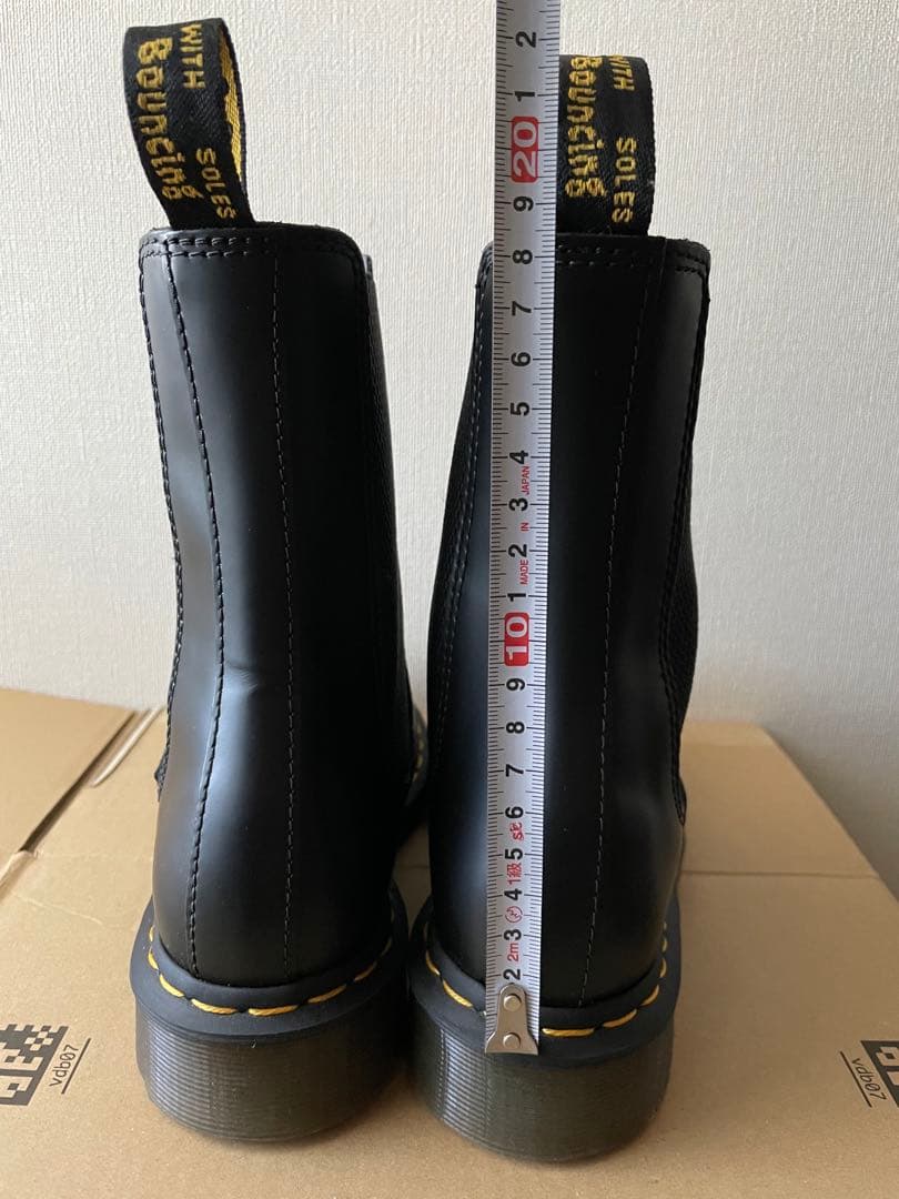 Dr. Martens ドクターマーチン　ブラック サイドゴアブーツ　レディース