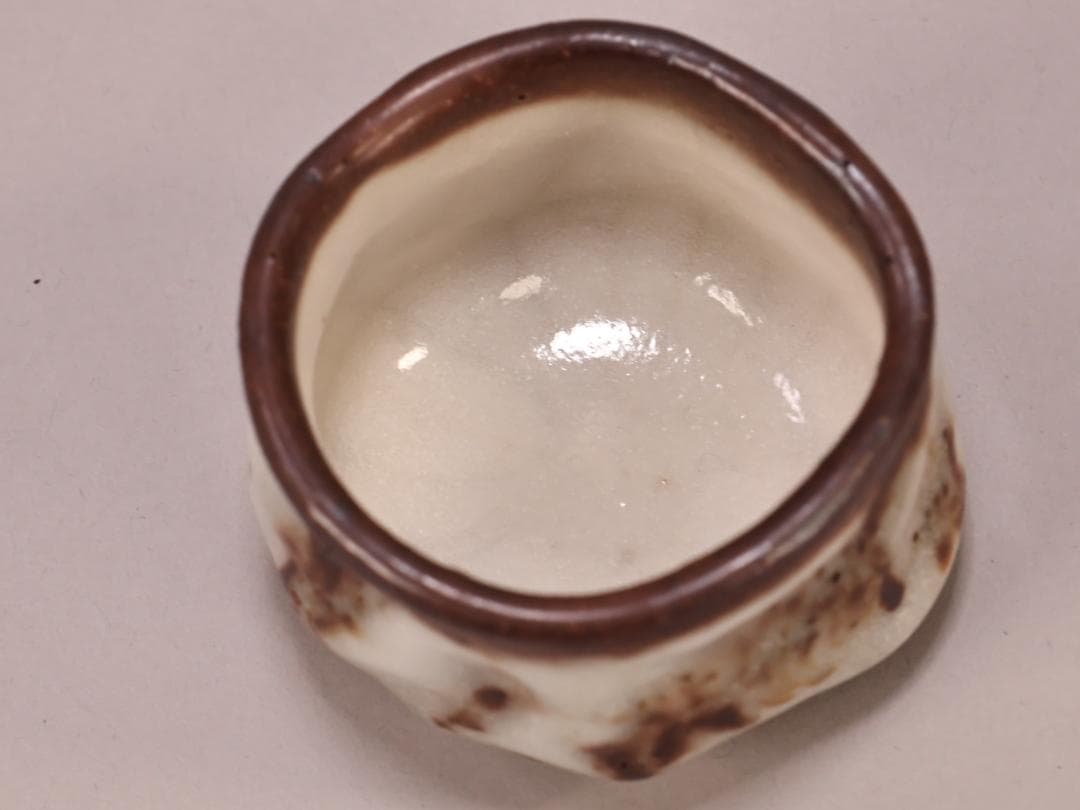 BK402　本物保証　小林武春　鼠志野　ぐい　共箱　共布　栞　酒器