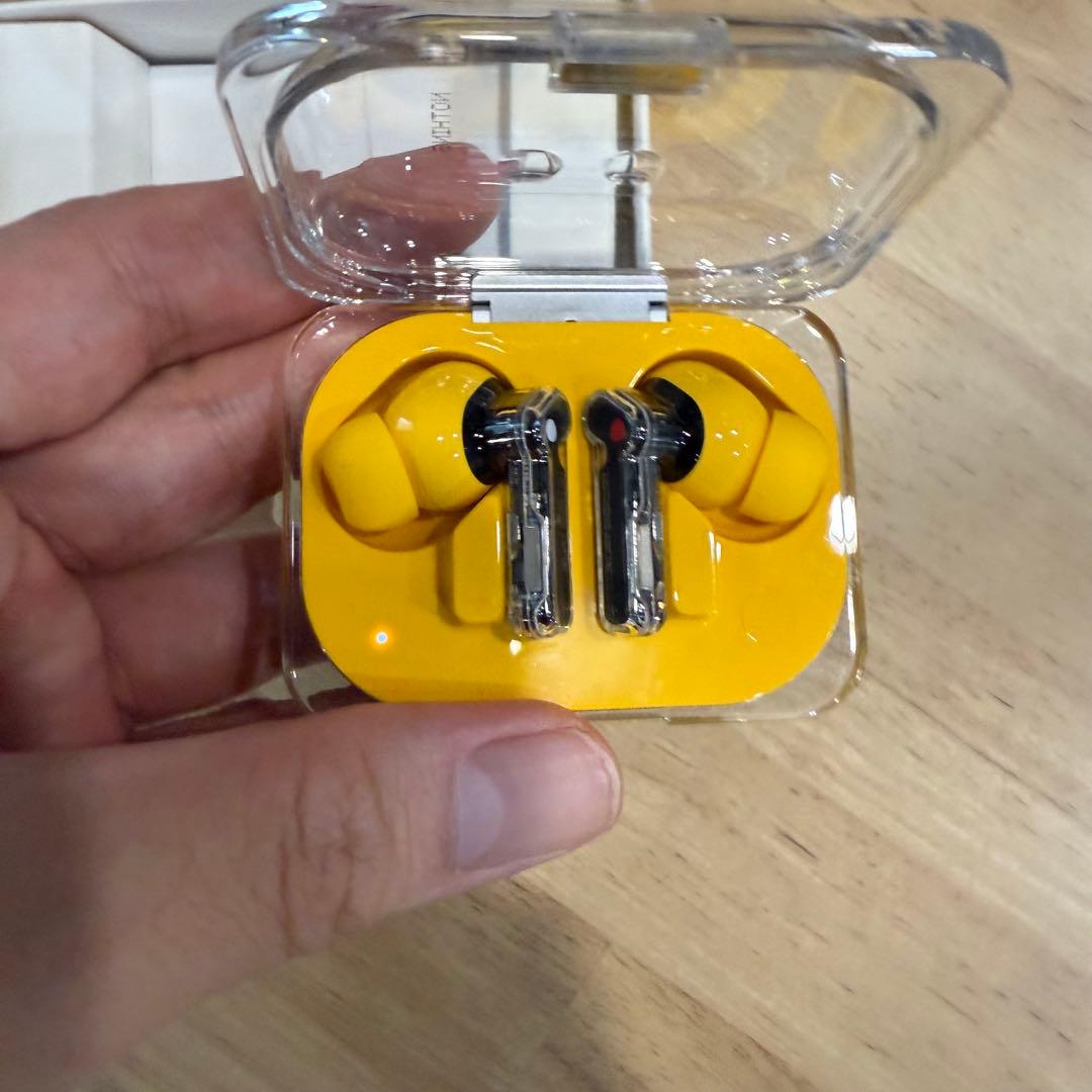 NOTHING Ear (a) イエロー