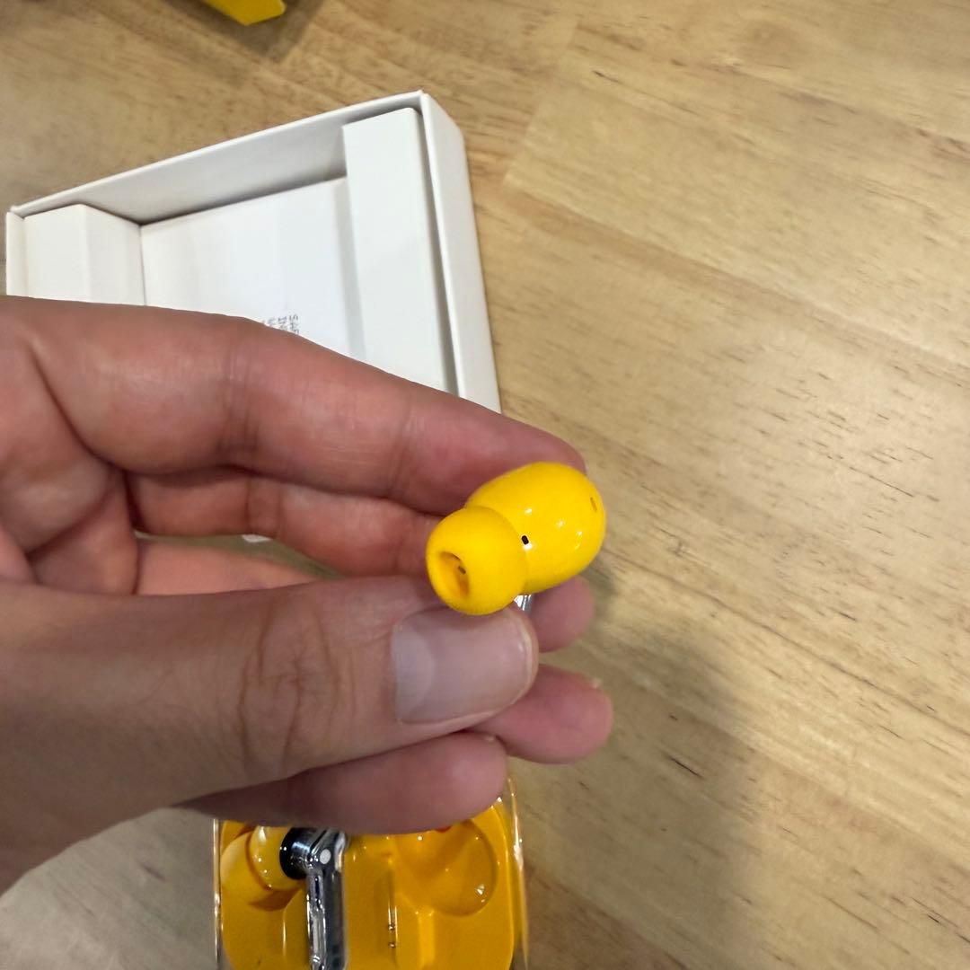 NOTHING Ear (a) イエロー