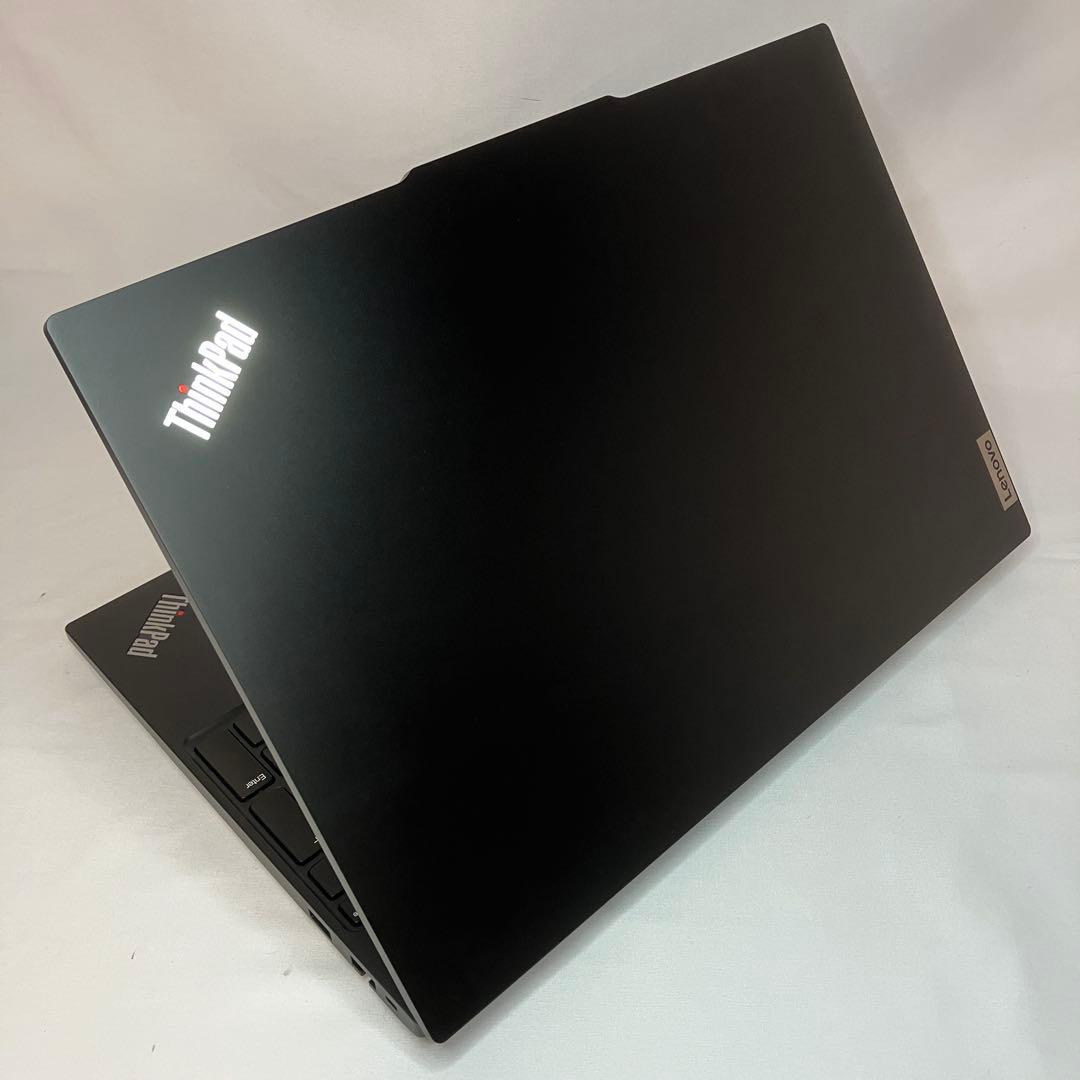 極美品 ThinkPad E16 Ryzen5 7530U 16GB 256GB