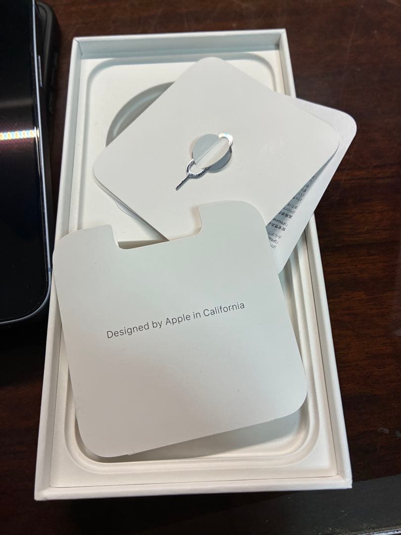 iPhone14Plus 128GB フィルム、カバー、充電コード付き