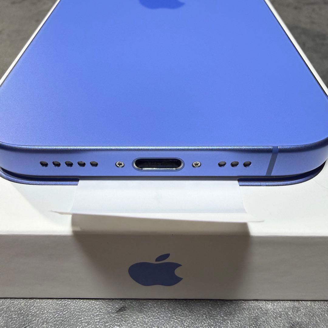 【美品】iPhone16 ウルトラマリン 128GB SIMフリー