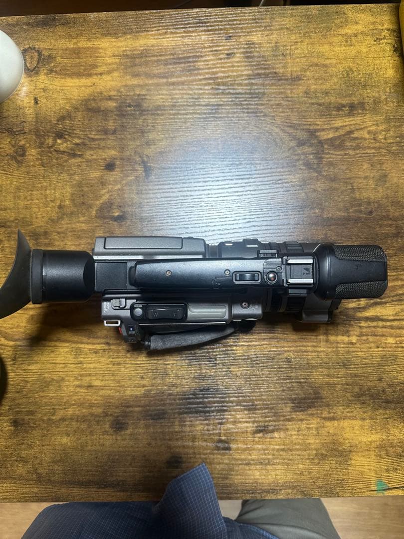 ビデオカメラ SONY handycam DCR-VX2100