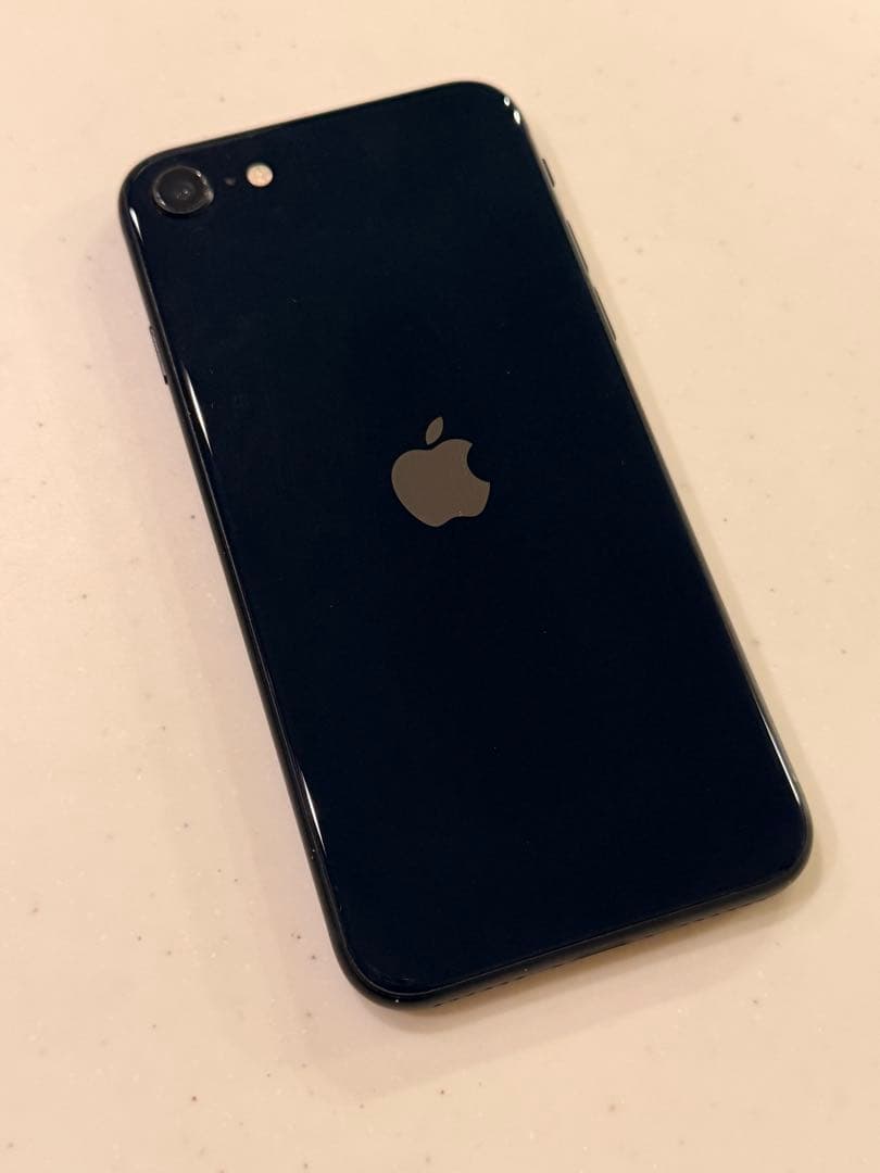Apple iPhoneSE 第3世代 本体