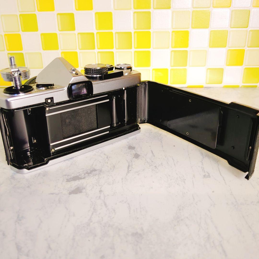 美品★ OLYMPUS OM-2n 一眼レフ フィルムカメラ レンズセット